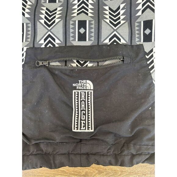 The North Face 92 Rage Fleece Crewneck Sweatshirt Black Aztec Print Men's Size L - Picture 6 of 7